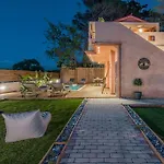 Serenissima Villa *